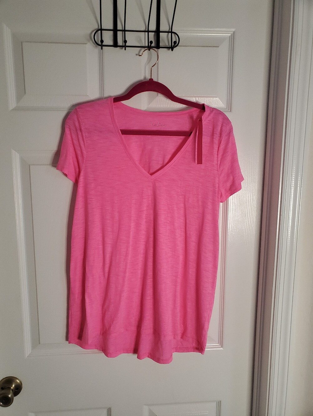 Lilly Pulitzer Neon Pink V-Neck Etta Short Sleeve Tee NWT